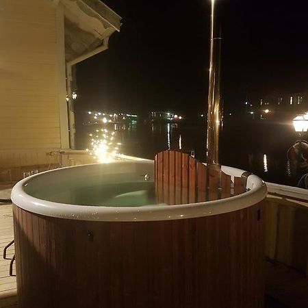 Agarden Hotell & Restaurang โตรซา ภายนอก รูปภาพ